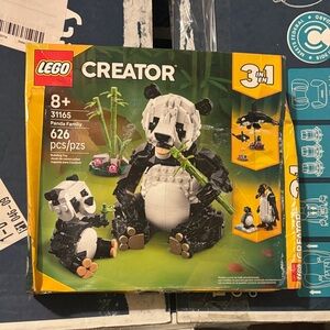 LEGO Creator Panda Family Set - Black, White, Green